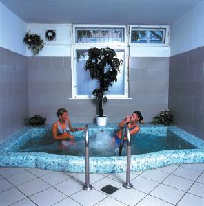 Hunguest Hotel Griff bath  - Hunguest Hotel Griff - 3-star hotel in Budapest