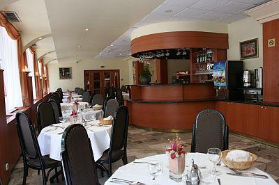 3-star hotel in Budapest - restaurant in Hotel Wien - Hotel Wien Budapest, hotel at the entrance of motorways M1 and M7