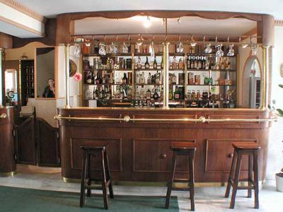 Hotel Gold Pension Budapest, drink bar  Cheap Pension Budapest Hungary - Drinkbar - Gold Hotel Pest - Budapest - Cheap Pension in the green part Budapest