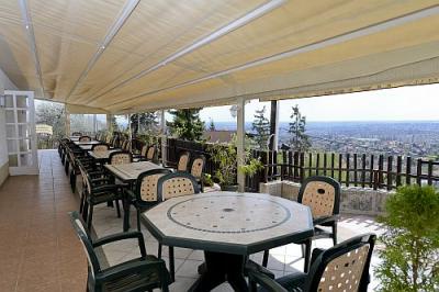 Panoramic terrace in Hotel Budai - accommodation for a short weekend in Budapest - Hotel Budai Budapest - easy accesible hotel in Budapest 