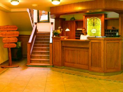 Hotel Gastland M1 Paty - reception - ✔️ Hotel Gastland M1*** Páty - hotel next to the highway M1 in Paty