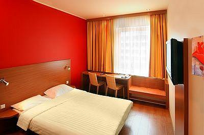 Trendy standard room for two for perfect relaxation - Star Inn Hotel*** Budapest Centrum, affordable hotel near the Great Boulevard in the centre of Budapest