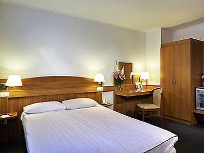 Hotel Mercure Buda - hotel room at affordable price at the South Railway Station with closed parking - Hotel Mercure Budapest Castle Hill**** - 4 star hotel in Budapest